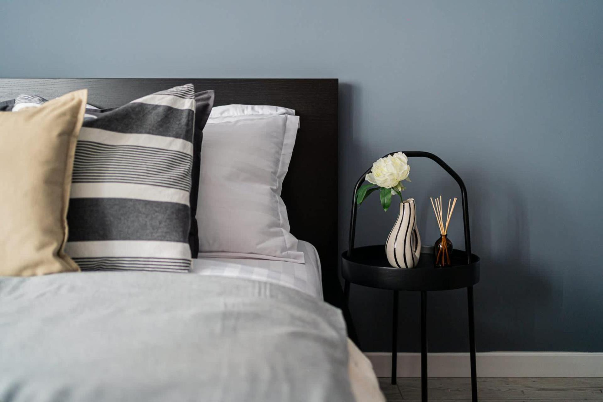 Chic Black & White 2Br Retreat On Dambovitei Bucareste Exterior foto